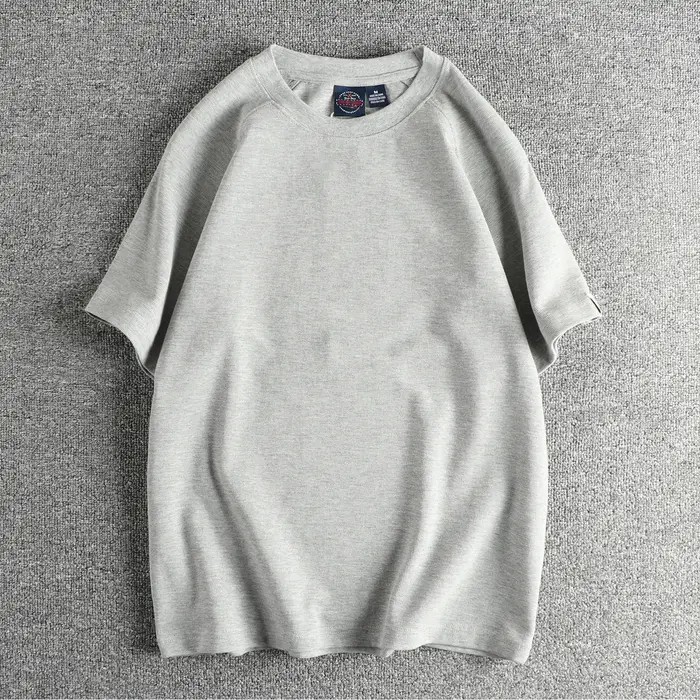 T-shirt à manches courtes en tissu gaufré pour hommes, étiquette en tissu avec tendance rétro britan