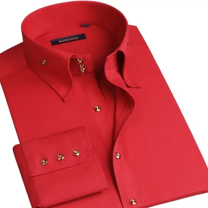 Chemise blanche classique pour hommes pour les occasions formelles ou décontractées