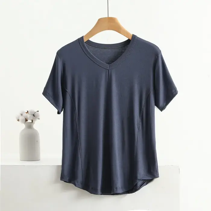 T-shirt manches courtes col V femme