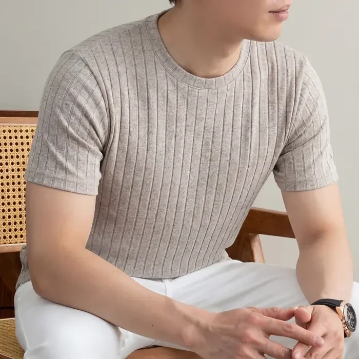 T-shirt côtelé à col rond pour homme