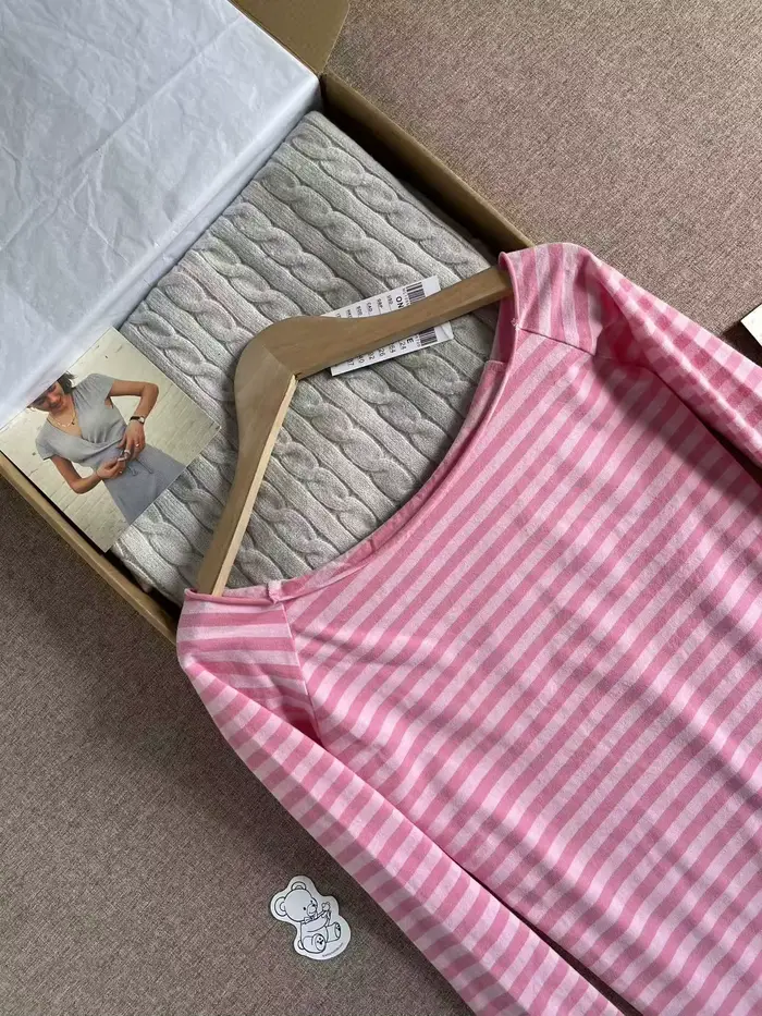 T-shirt rose rayé à manches longues pour femme