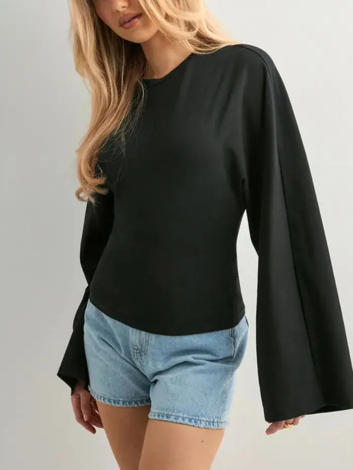 T-Shirt slim à manches longues et col rond pour femme