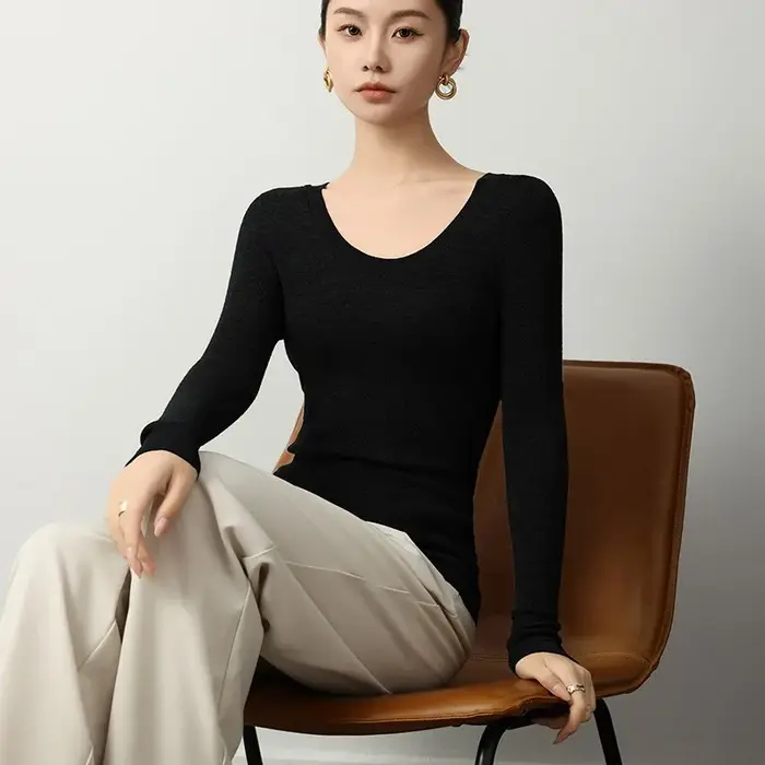 Fine-Spun 100% laine mérinos super fine à col rond pour femme
