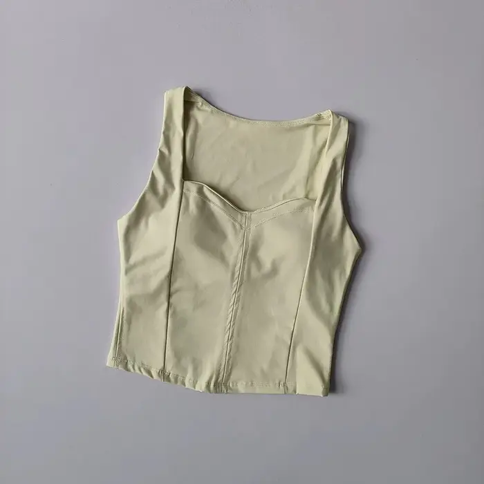 Débardeur de yoga pour femme