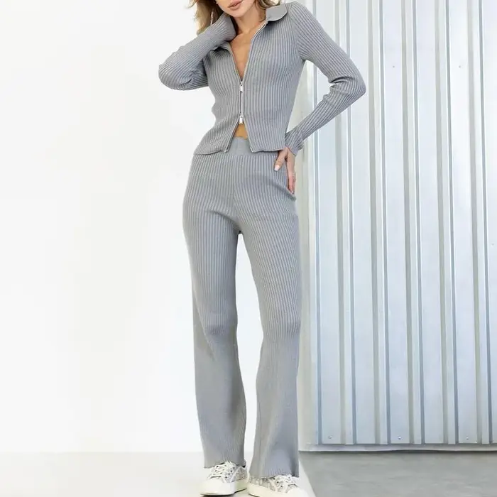 2025 printemps et été nouveau Polo tricoté pull deux pièces paresseux Design sens couleur unie pantalon droit ensemble