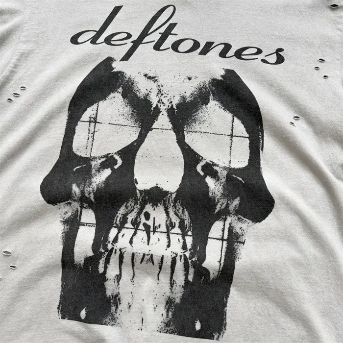 T-shirt Saint Skull Rose Lavé pour Hommes et Femmes – Qualité Supérieure
