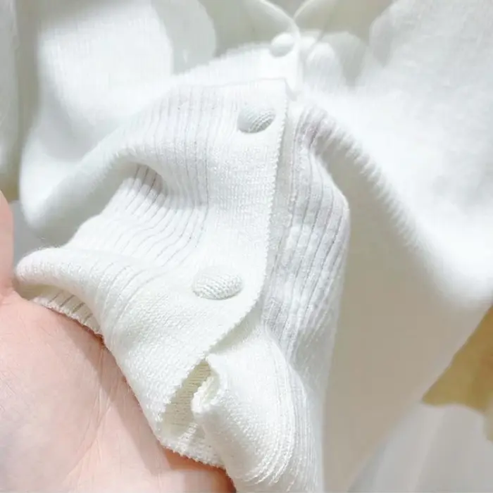 Cardigan tricoté à manches courtes pour femme