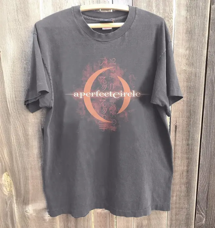 T-Shirt unisexe noir du groupe de rock A Perfect Circle