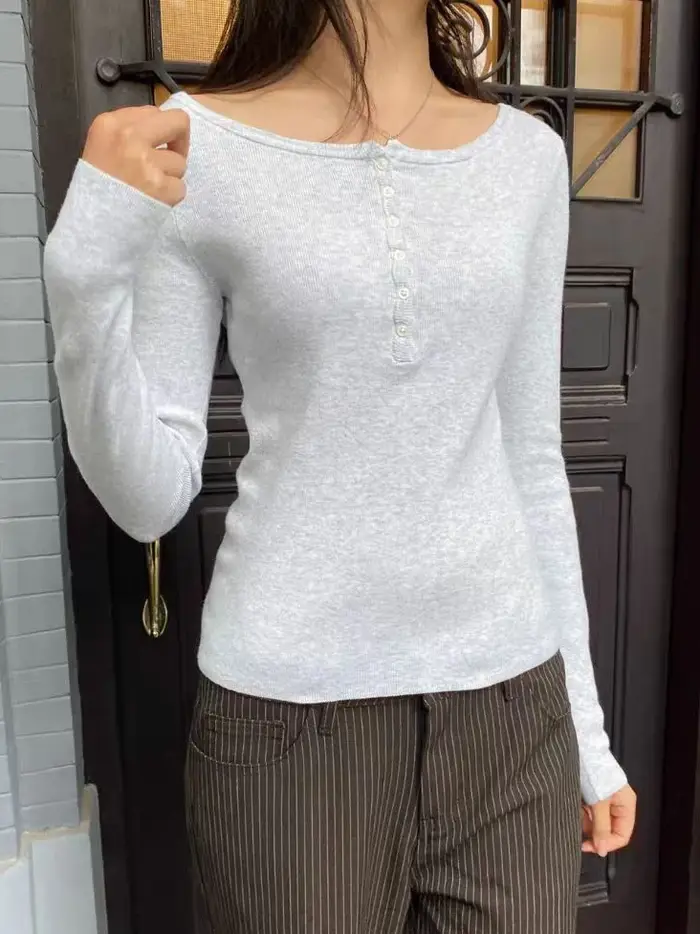 Gris dentelle garniture col à manches longues T-shirts femmes automne torsion tricoté mince nouveau 