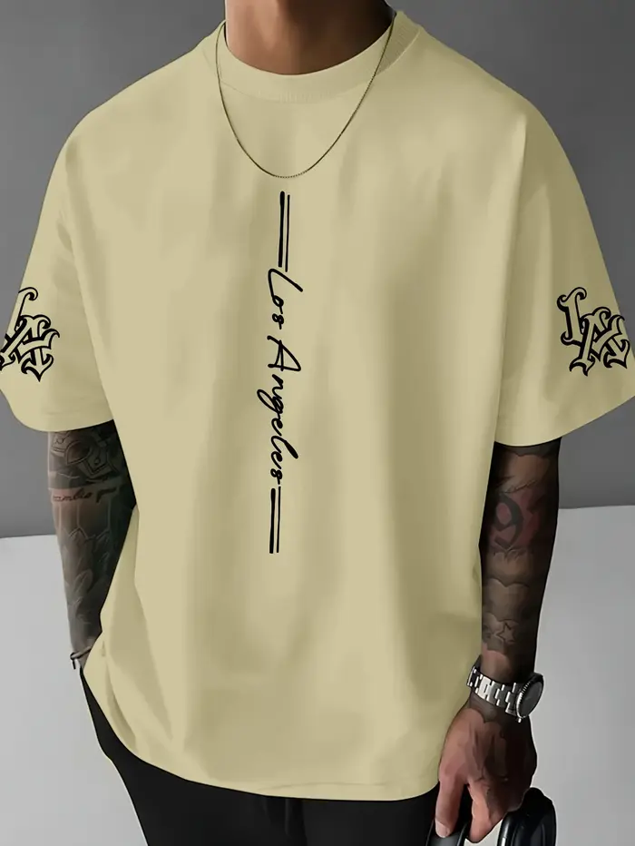 Le nouveau T-shirt pour hommes d'été 2025 est un T-shirt à col rond imprimé avec lettres en polyeste