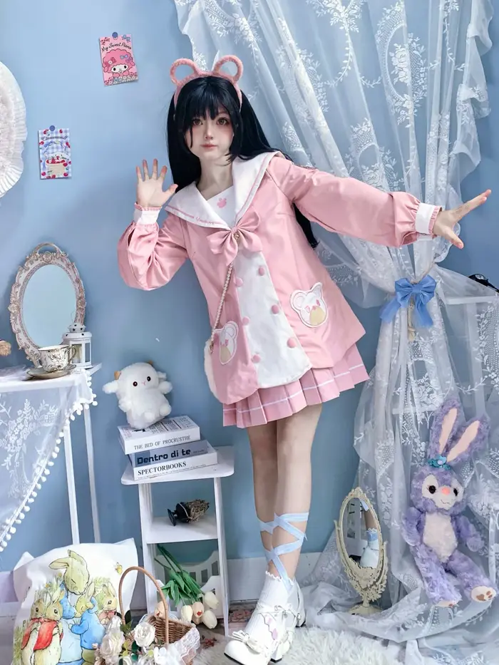 École japonaise fille mignon rose à manches longues femmes