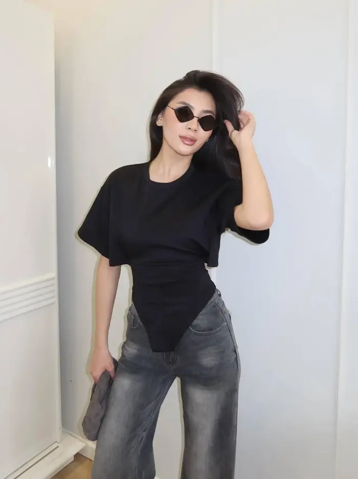T-shirt à col rond et manches courtes pour femme