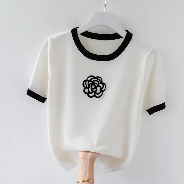 T-shirt tricoté pour femmes