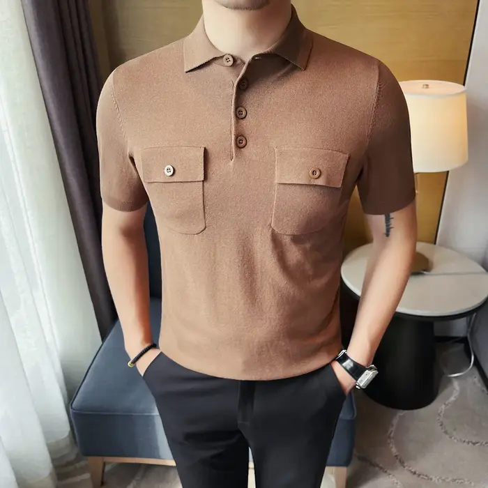 Polo t-shirt homme été mode Double poches conception à manches courtes hommes Polos chemises coupe ajustée décontracté glace soie tricot pulls