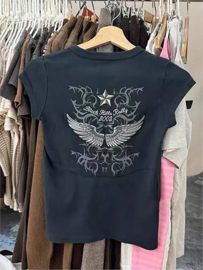 T-shirts brodés à motif aile arrière pour femme