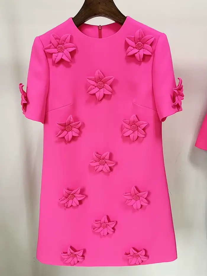 HIGH STREET Nouveauté 2026 Robe élégante pour femme à manches courtes, confectionnée à la main avec 