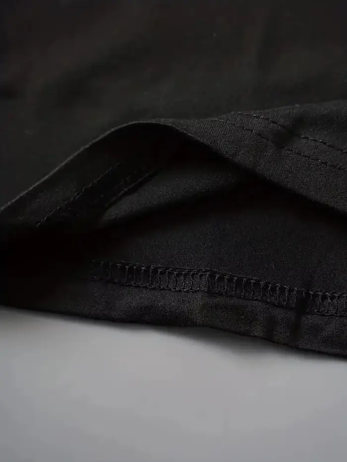T-shirt imprimé papillon à manches courtes et col rond