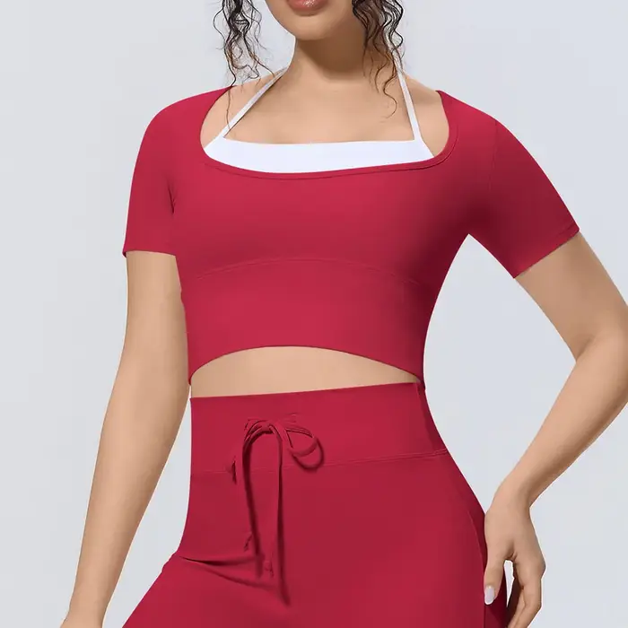 Haut de sport pour femme