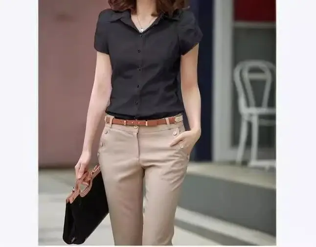 Chemise blanche à volants pour femmes