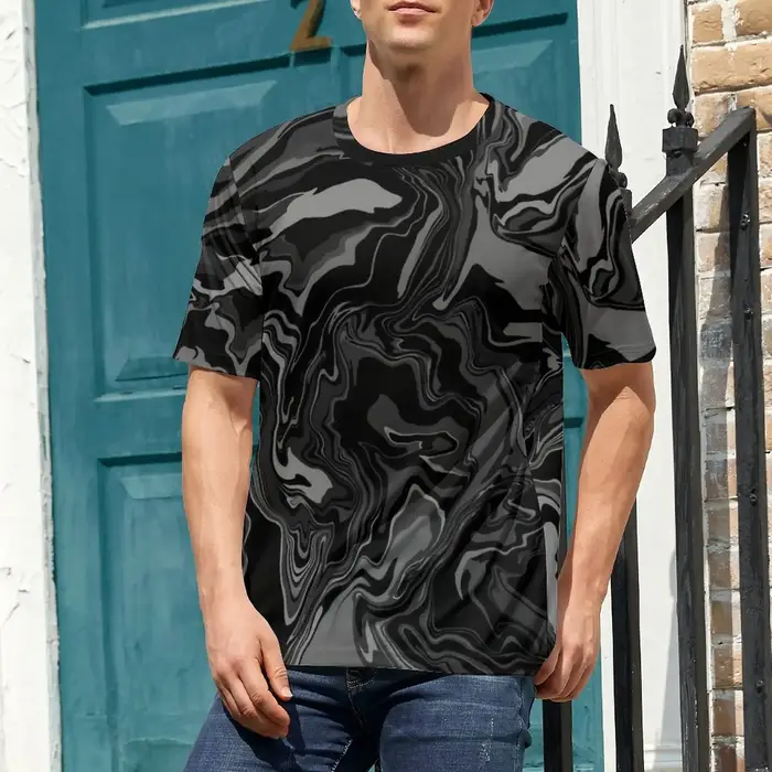 T-shirt noir à manches courtes et col rond pour homme