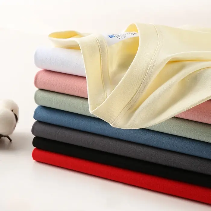 Ustom – t-shirt brodé de couleur rose