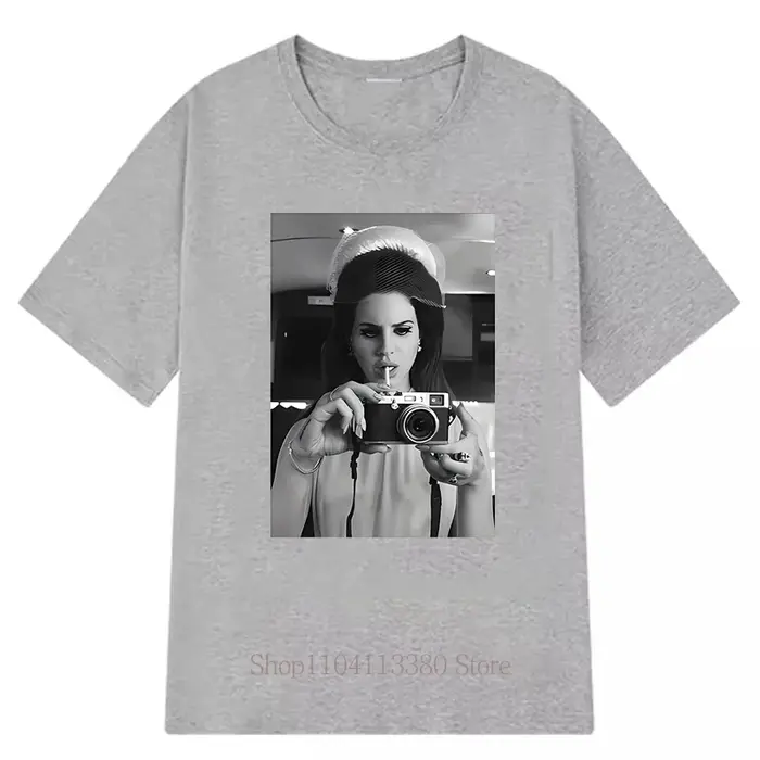 T-shirts à imprimé graphique Lana Del Rey