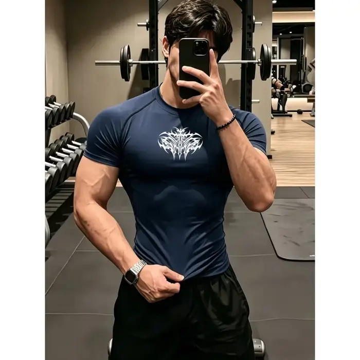 Nouveau T-shirt de sport ajusté pour homme