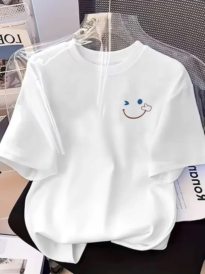 T-shirt imprimé visage clignotant