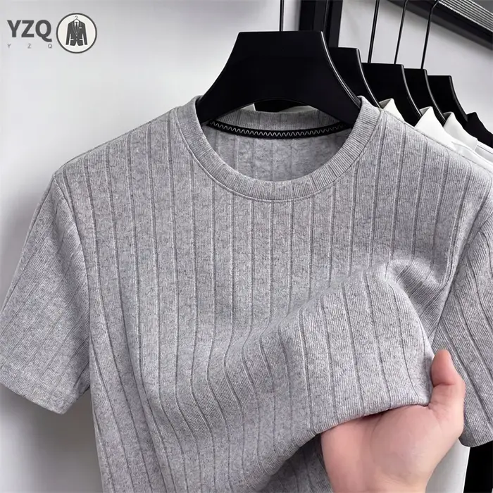 T-shirt côtelé basique à col rond pour homme