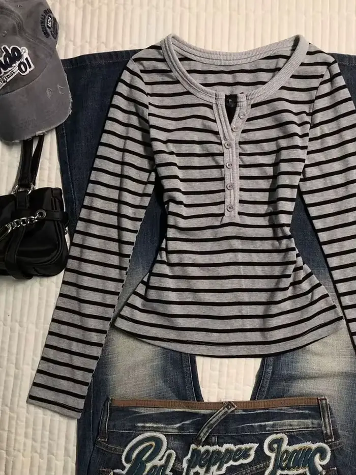 Haut rayé à manches longues pour femme