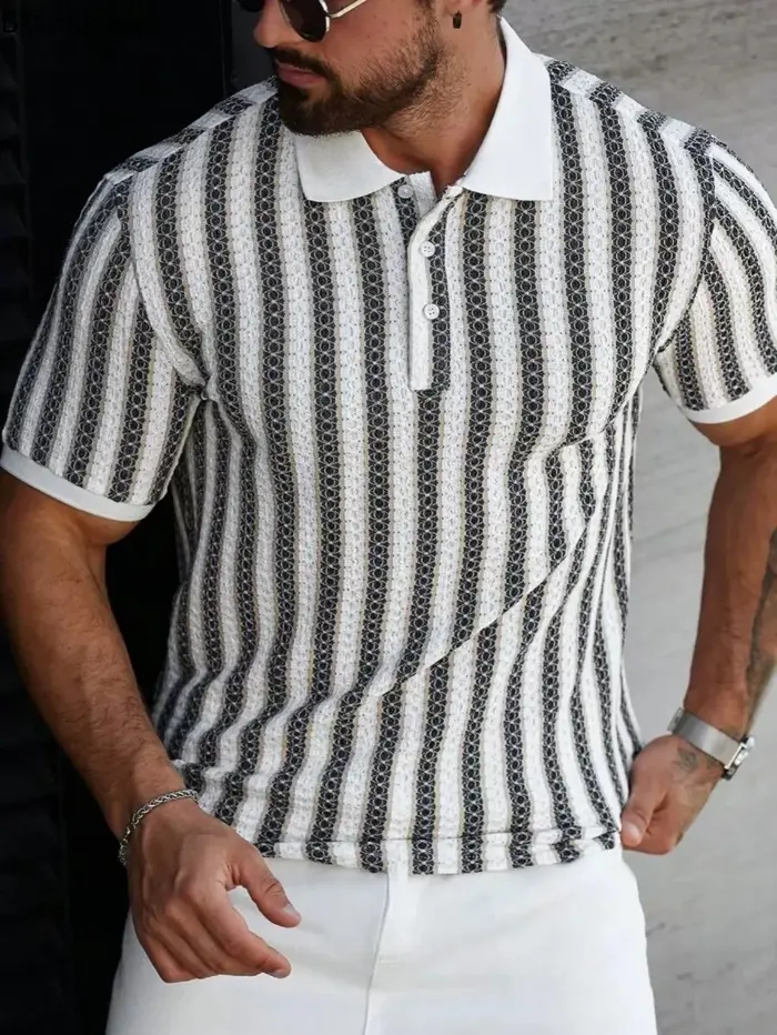 Polo tricoté pour hommes à manches courtes