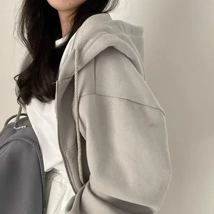 Sweat à capuche bleu marine avec doublure en polaire pour femme