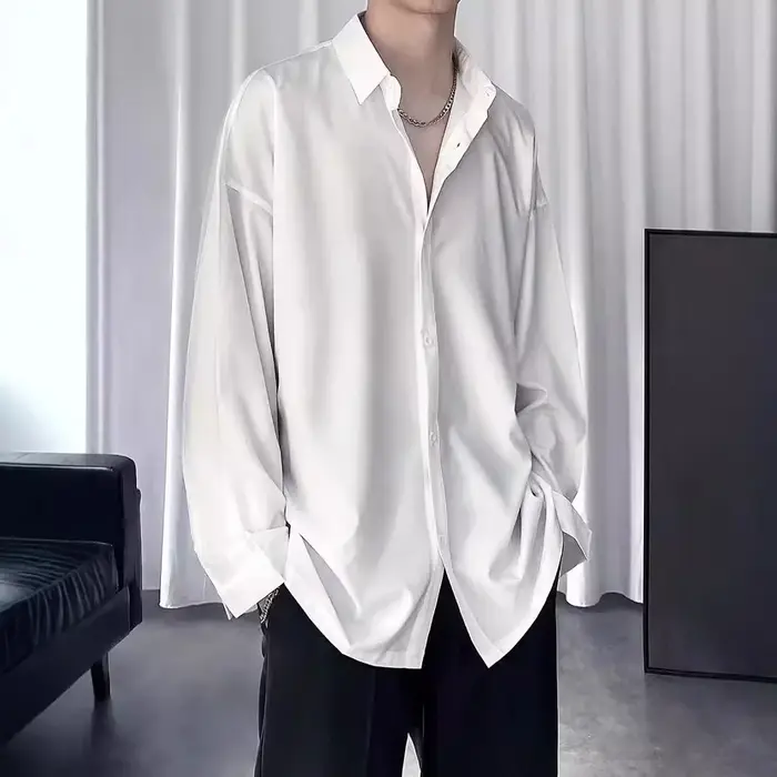 Chemise noire pour hommes