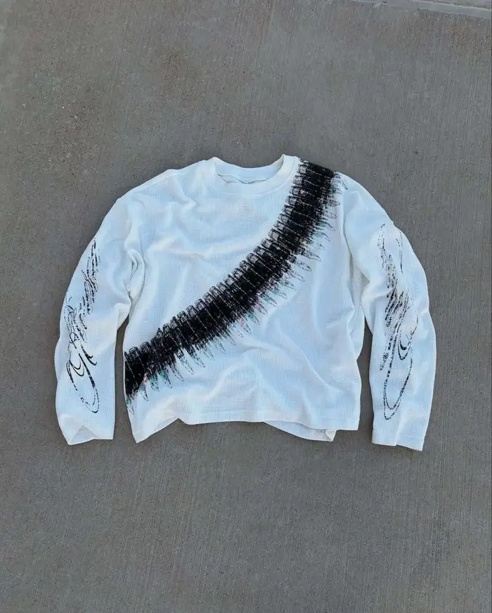 2025 Nouveau y2k Bullet Lettre Imprimé Américain Rétro Manches Longues T-shirt Street Style Casual Lâche Hommes et Femme