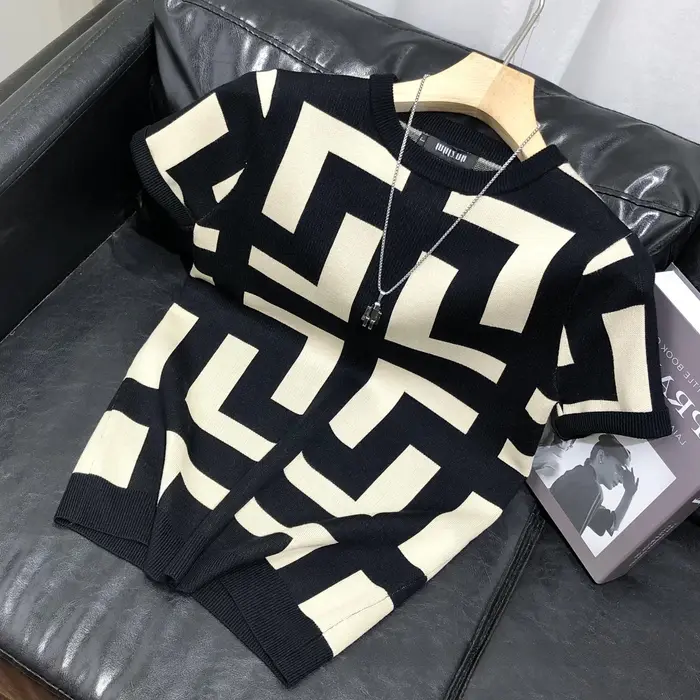 T-shirt à manches courtes en tricot à motif géométrique