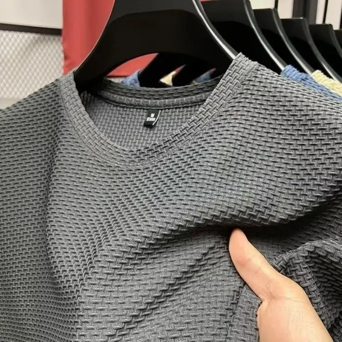 Maille glace soie T-shirt hommes à manches courtes col rond nouveau T-manches
