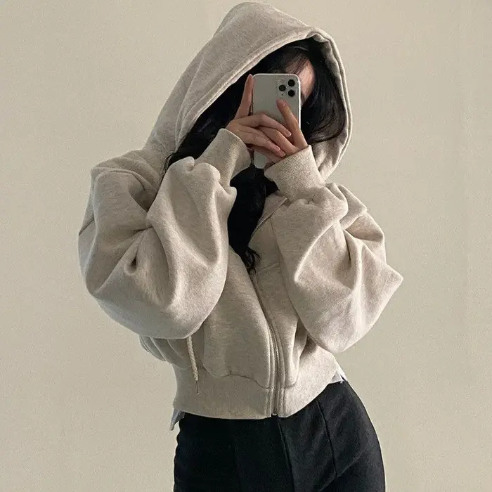Sweat à capuche bleu marine avec doublure en polaire pour femme
