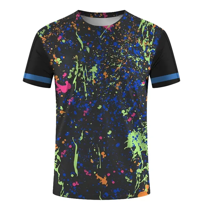T-shirt à motif d'épissage géométrique coloré pour hommes