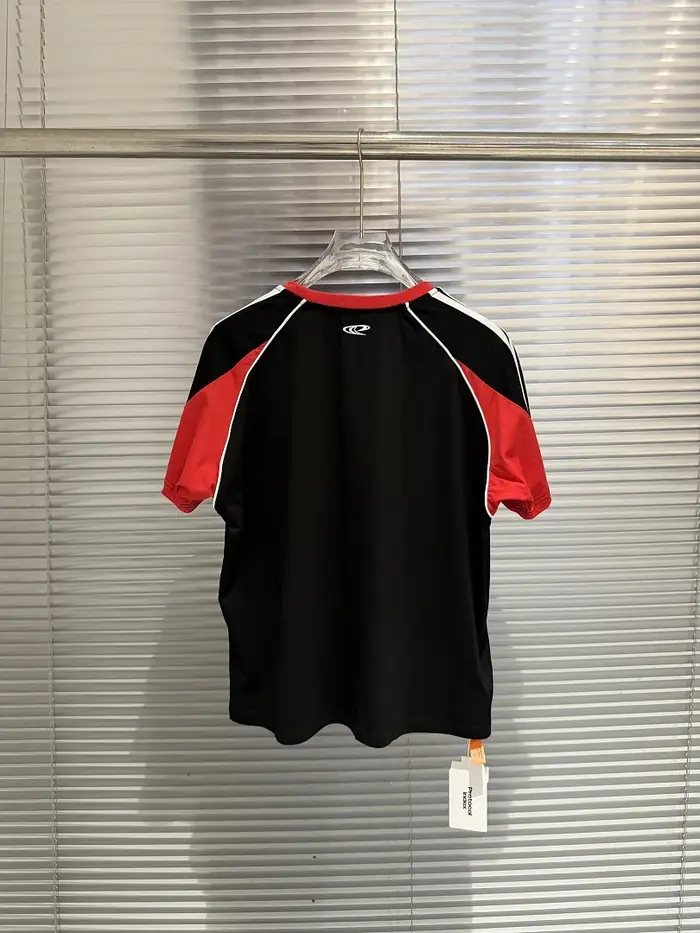 T-shirt à manches courtes extensible coupe ajustée