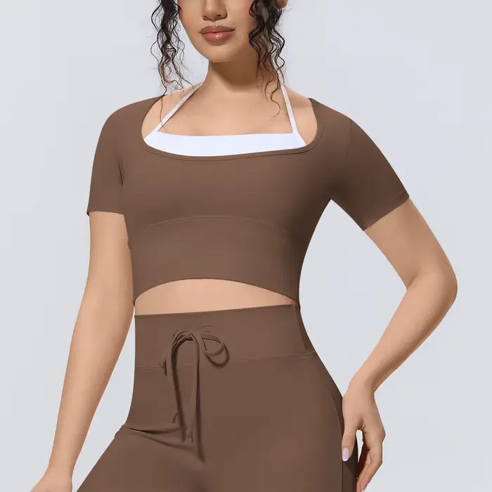 Haut de sport pour femme