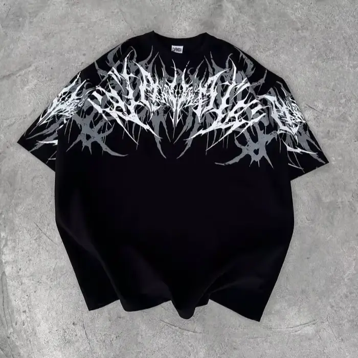 T-shirt Cyberpunk Gothique Imprimé Texture Épineuse Audacieuse en Coton Pur – Style Urbain Confortable pour le Streetwear