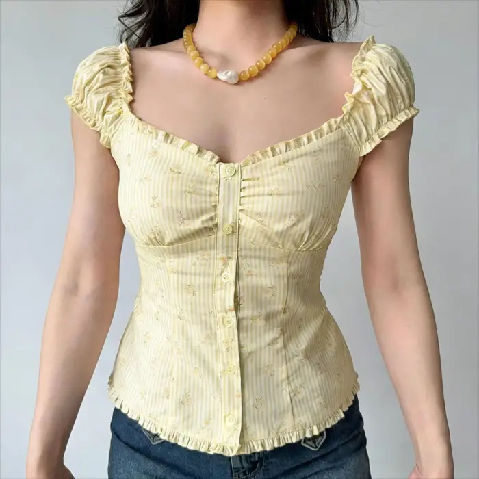 Chemise à manches courtes coupe ajustée style français