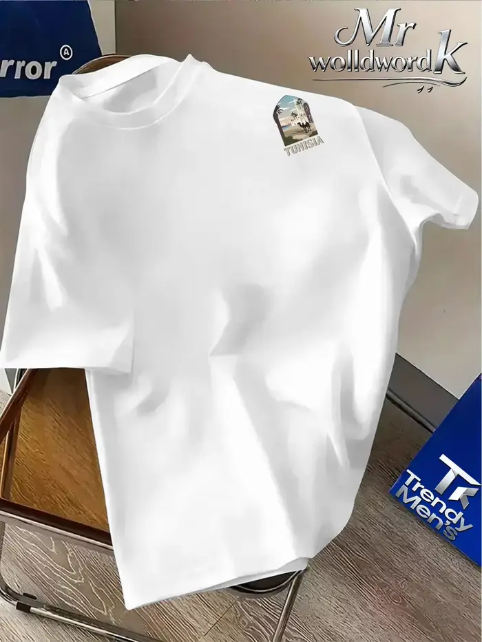 T-shirt pour homme de style nord-africain avec un motif de désert et de mosquée tunisiens