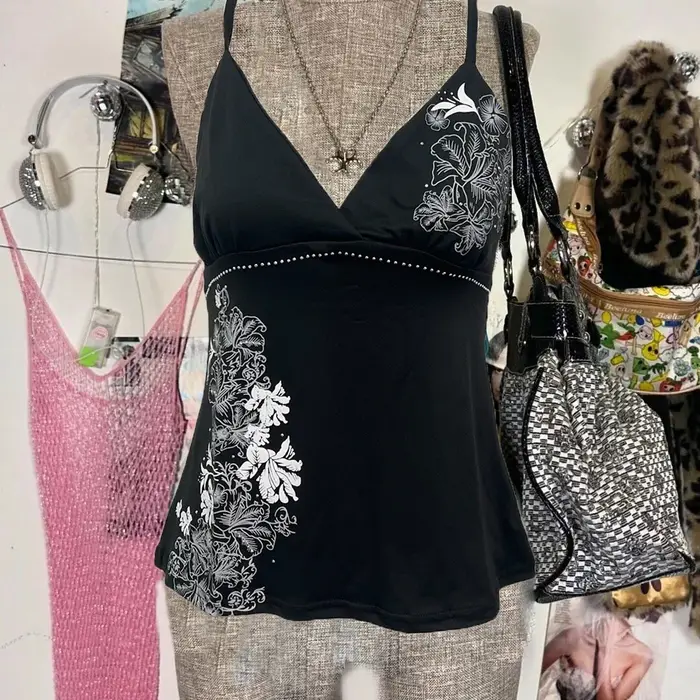 Y2K Vintage noir hauts à bretelles femmes Harajuku fleur graphique imprimé Rivet Mini Camis coton go