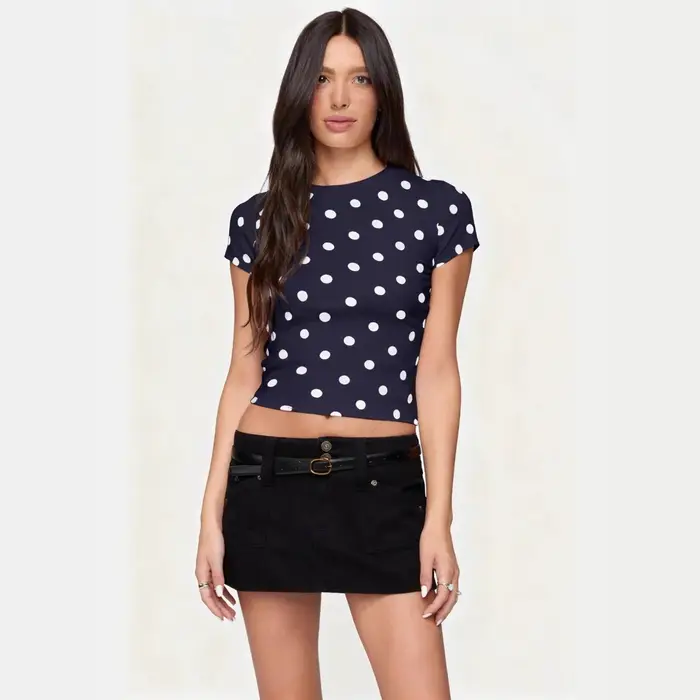 T-shirt vintage à pois à manches courtes