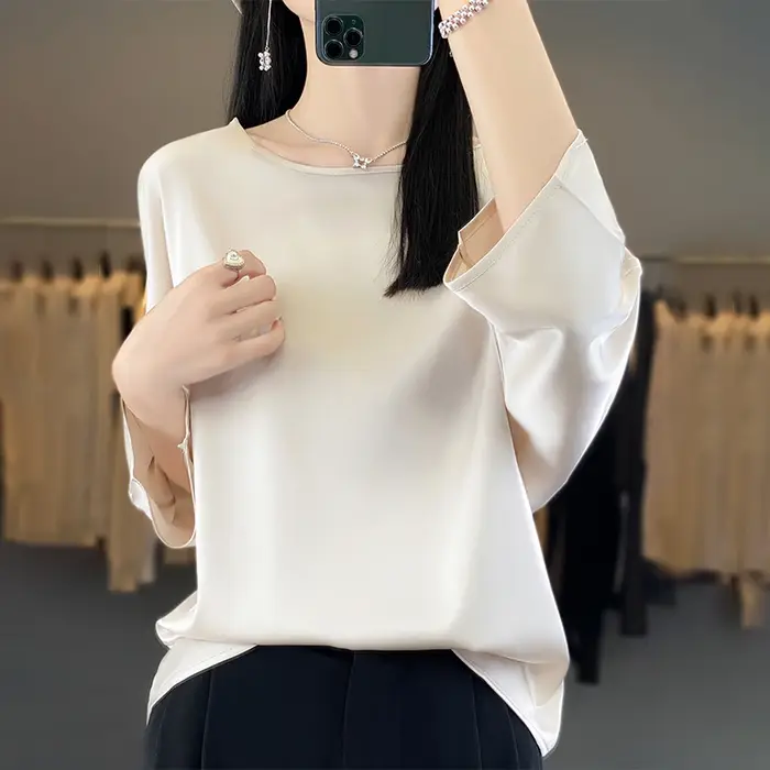 T-shirt à manches trois-quarts pour femmes