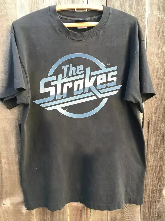 T-shirt Vintage The Strokes pour Femme Été 2026 – Coton Pur et Respirant