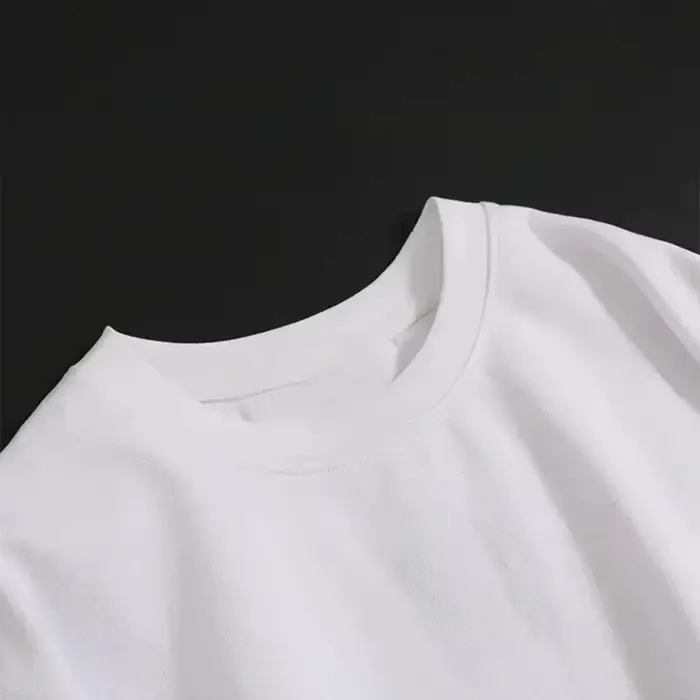 T-shirt graphique humoristique avec impression de lettres 'Benefits' sur le thème de la musique rock coréenne