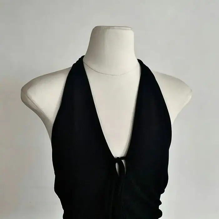 Top chic et élégant pour femme, col halter, dos noué, coupe ajustée, décontracté, sans manches, pour