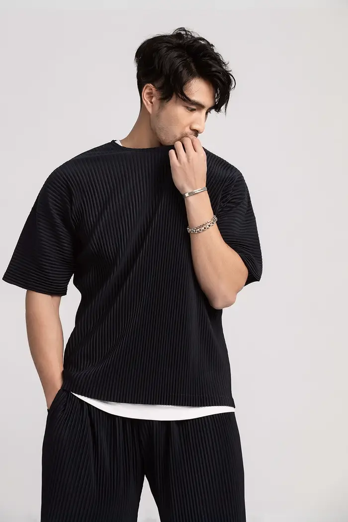 T-shirt à manches courtes et col rond pour homme, haut de sport, fin, respirant, solide, plissé, été